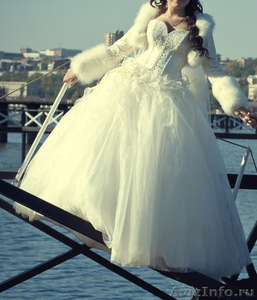 Продаю свадебное платье б/у - Изображение #1, Объявление #210115