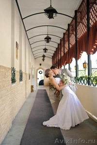 Итальянское свадебное платье со шлейфом - Изображение #1, Объявление #560579