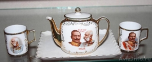 Кофейная пара и чайник с изображением последнего императора Франции- Франса Иоси - Изображение #1, Объявление #624405